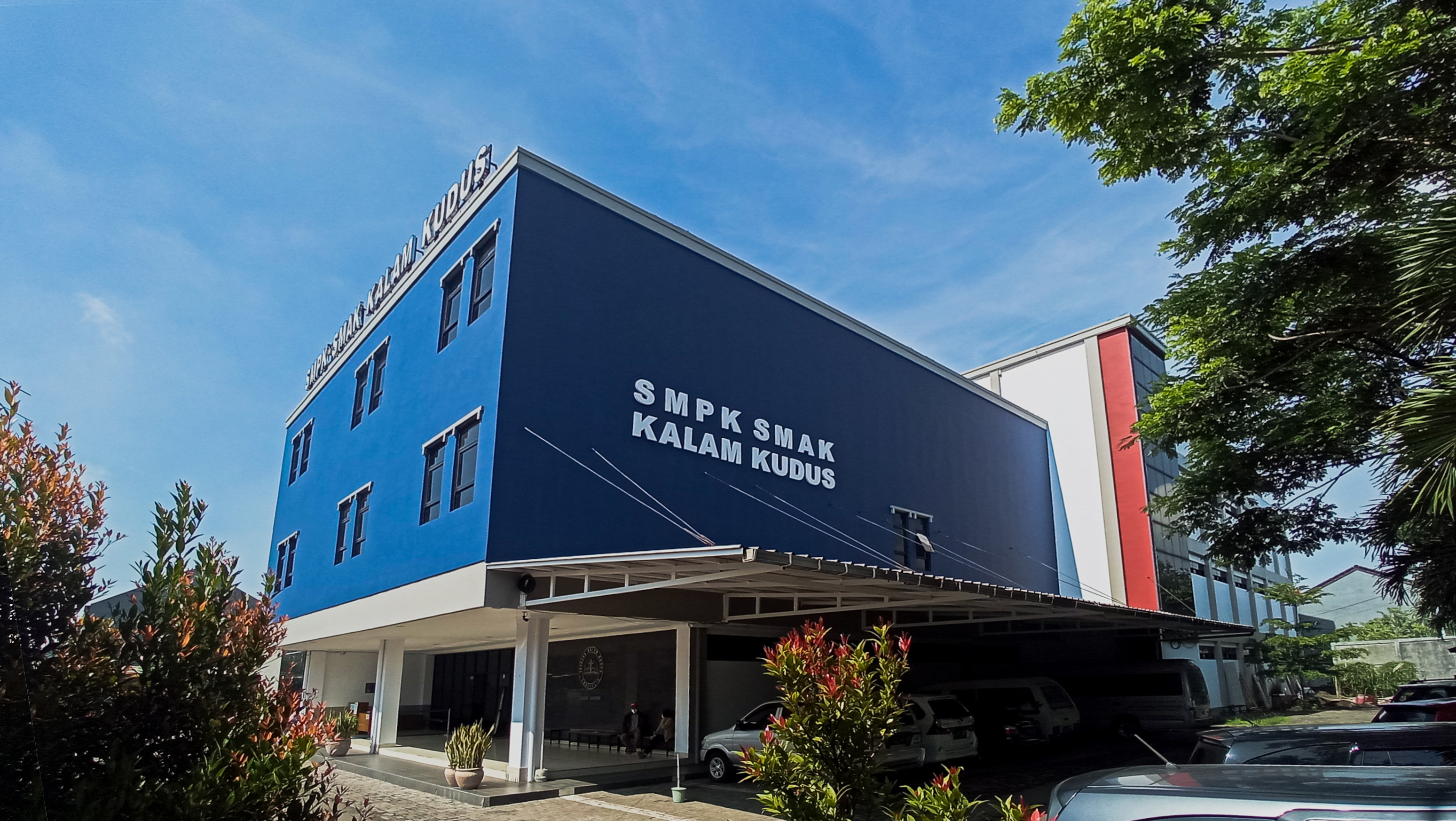 Gedung SMP Mekarwangi